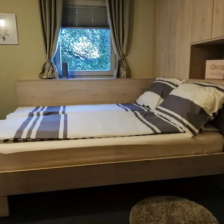 Apartment Fajn *